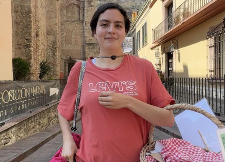 Ana, la chica de los pays