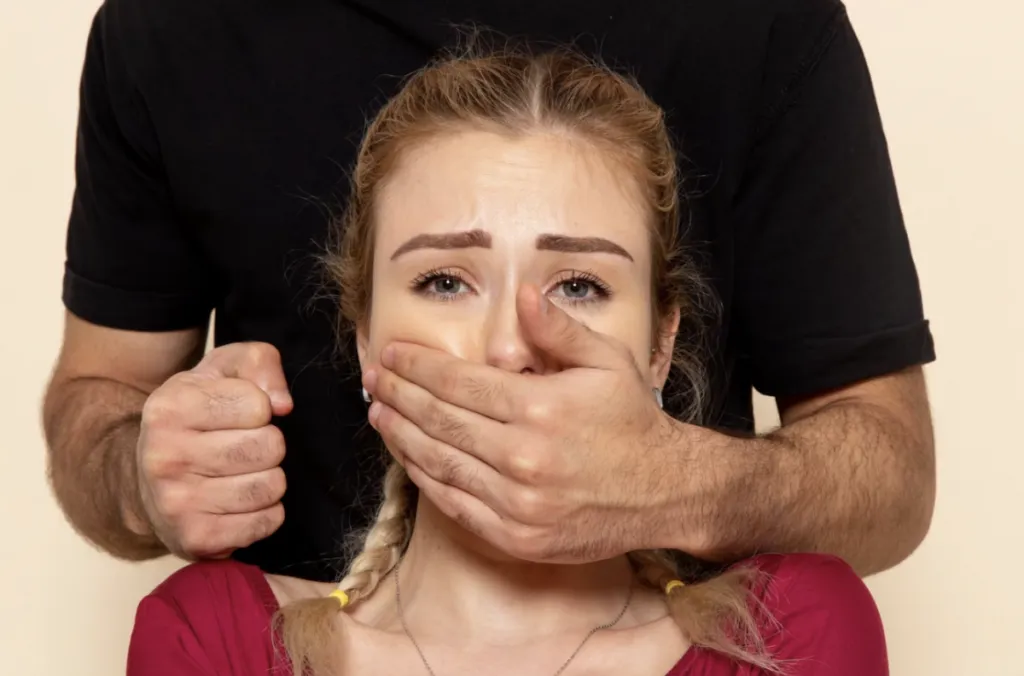 La violencia vicaria fue tipificada como delito en Guanajuato.