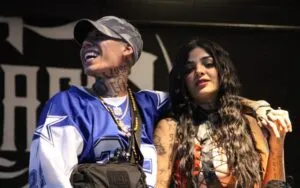 Santa Fe Klan y Karely Ruiz colaboran en nuevo video del rapero