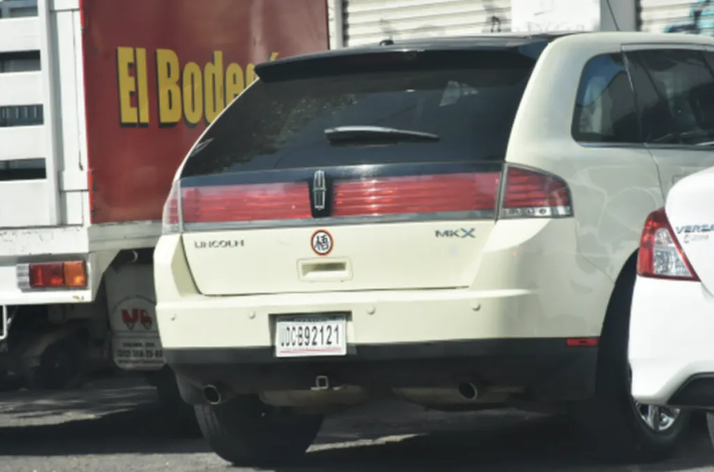 Los "autos chocolate" se pueden regularizar hasta mayo de este año.