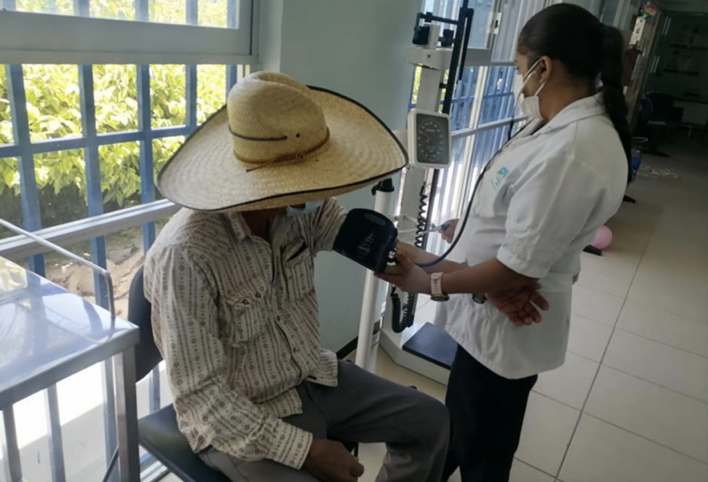 La Hipertensión Arterial es causante de otros padecimientos cardiovasculares.