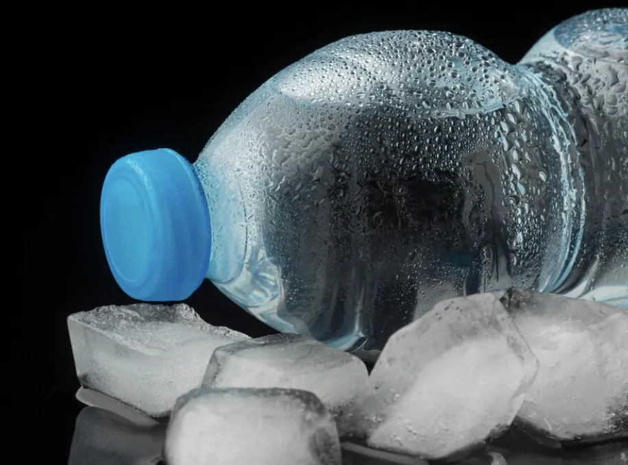 Se empieza a notar desabasto de hielo y agua en Guanajuato.