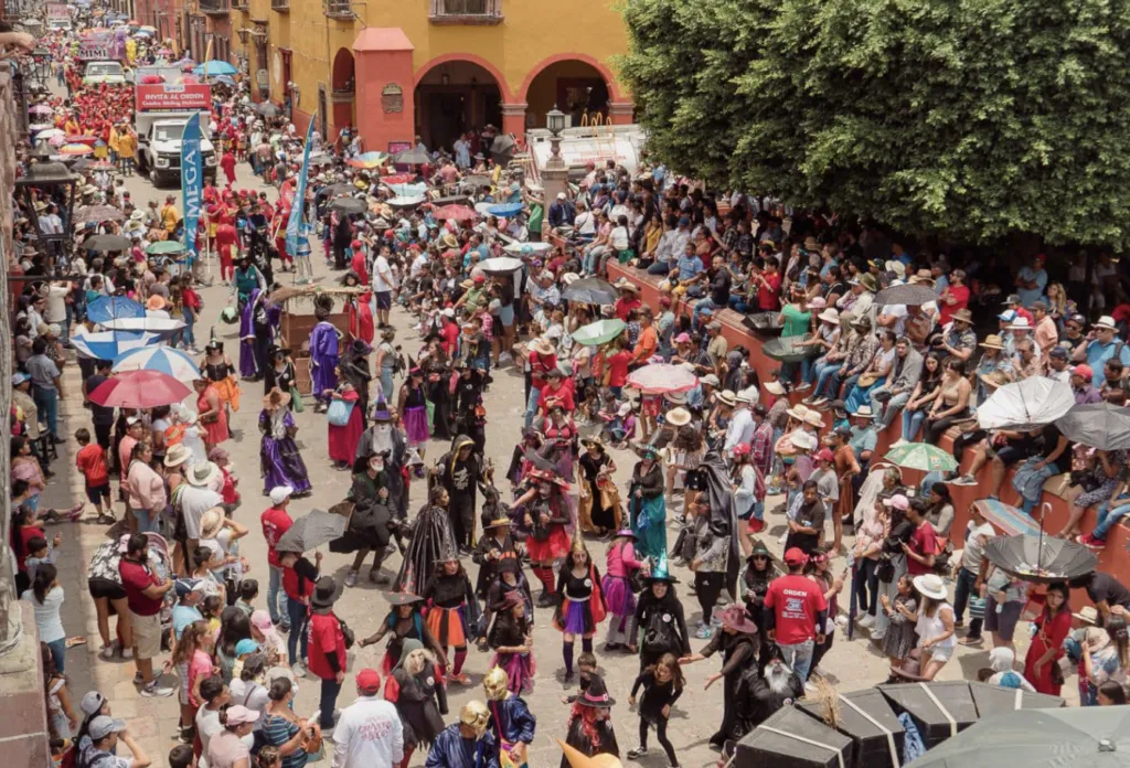 En 2023, el "Convite de Locos" coincidió con el Día del Padre.