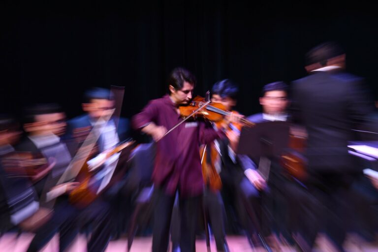 Entrevista al gran violinista Adrián Barrera