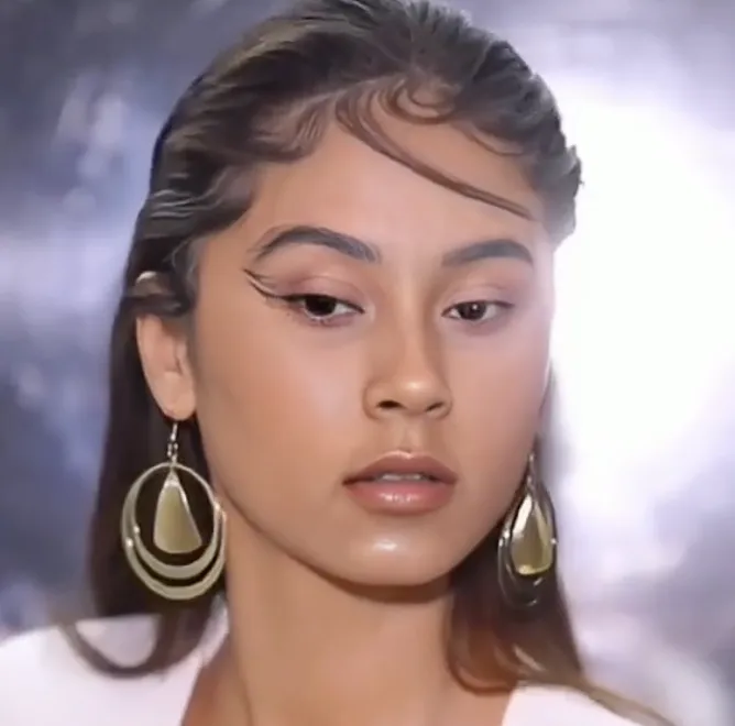 "Yahritza y su Esencia" han estado envueltos en la polémica.