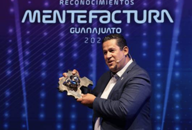 Cada año se entregan los Reconocimientos Mentefactura 2023 a guanajuatenses con proyectos innovadores.