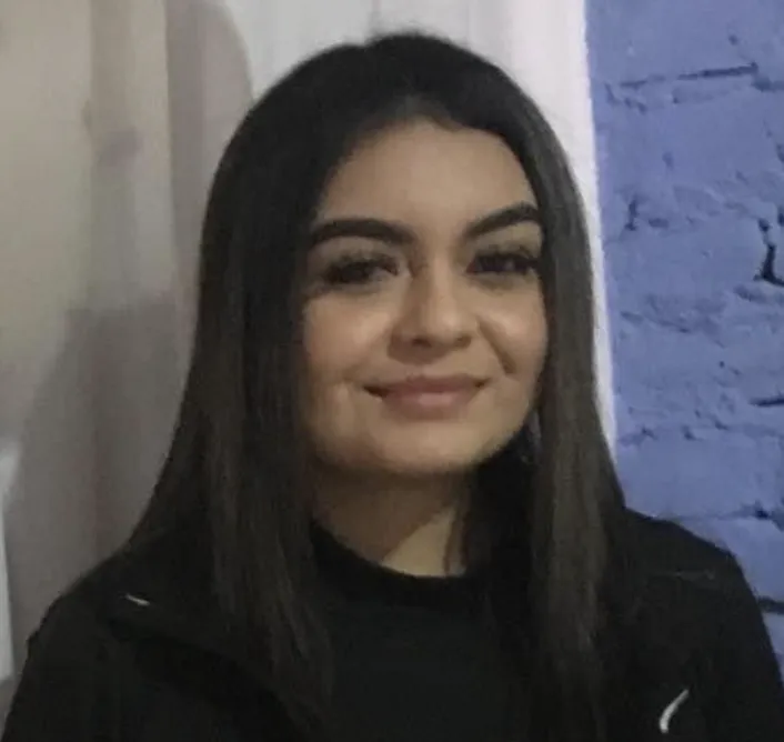 Autoridades estatales informaron que Stephanie Espinosa es de origen estadounidense.