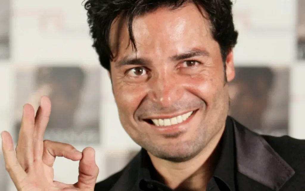 ¿Qué es "Aprobado or Chayanne"?