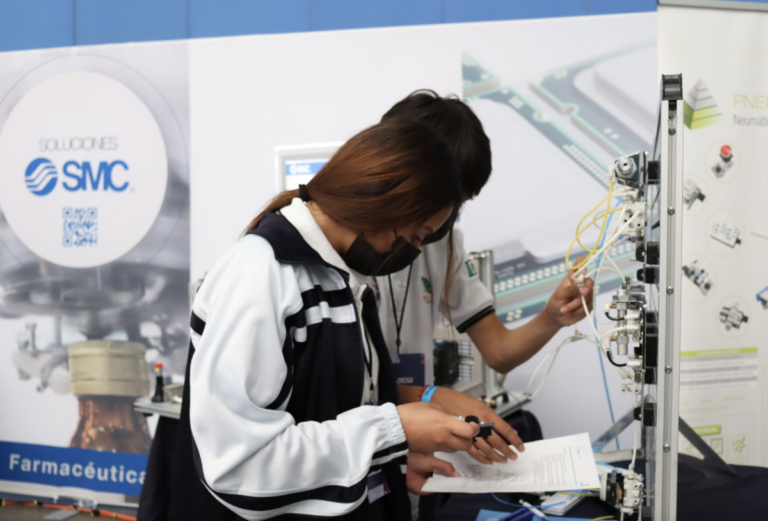 México comenzó su participación en Worldskills Competition en Bógota 2014.