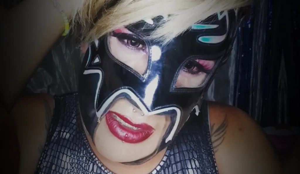 Luchador exótico Bella de París es asesinado en su estética en León, Guanajuato