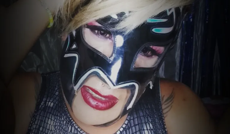 Luchador exótico Bella de París es asesinado en su estética en León, Guanajuato