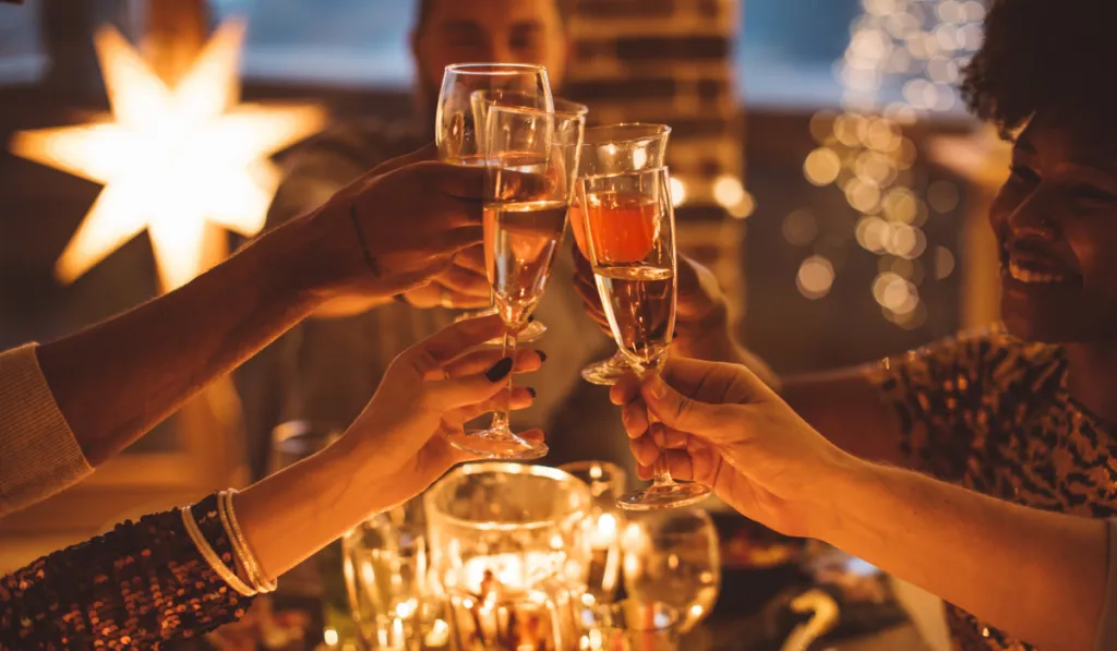 Muy importante saber que opciones se tienen para salir a celebrar una cena de año nuevo.