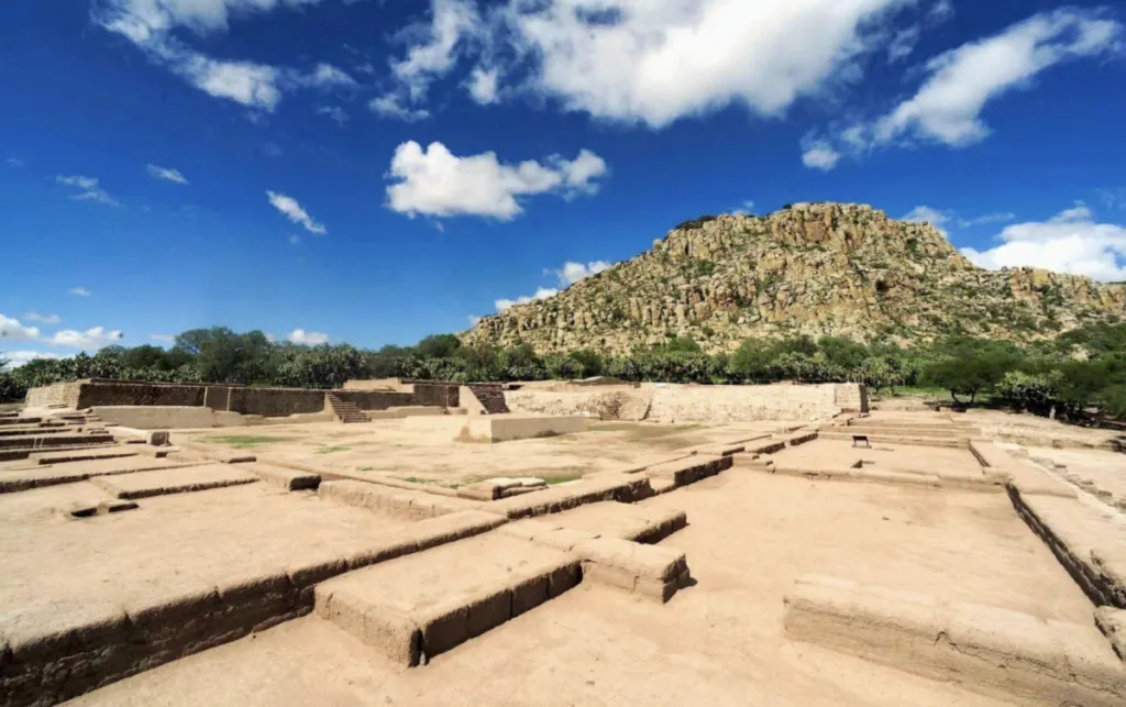 Invita IEC a vivir el eclipse en las zonas arqueológicas de Guanajuato.