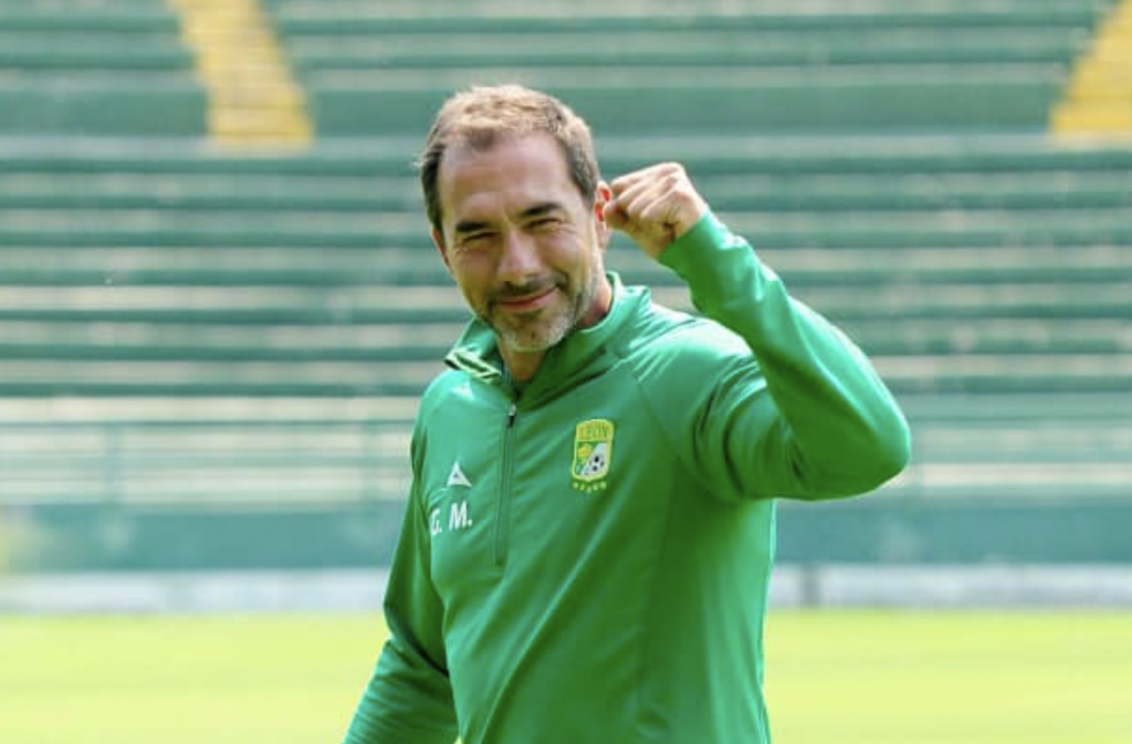 Gustavo Matosas, entrenador bicampeón con el León.