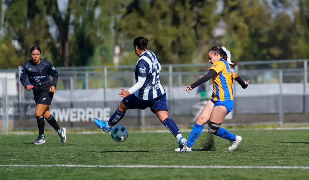Las Refineras de Salamanca triunfan en la Copa Telmex-Telcel y avanzan hacia la gloria