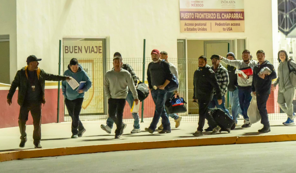 Migrantes guanajuatenses en California se preocupan ante la llegada de Trump