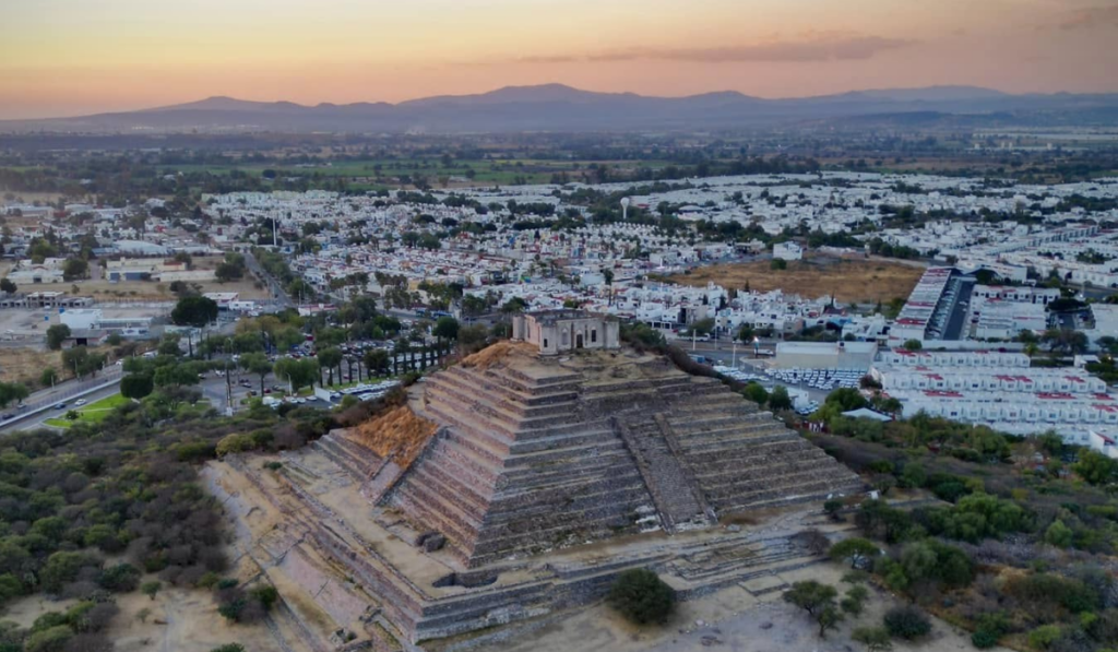 Pirámide El Cerrito en Querétaro: un lugar mágico para recibir el equinoccio de primavera
