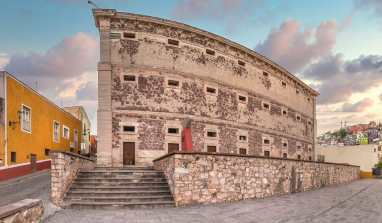 La explanada de la Alhóndiga de Granaditas podría ser rehabilitada este año