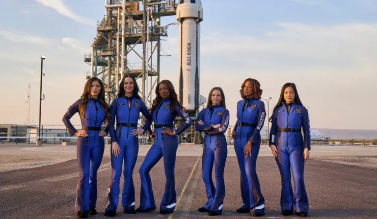 Katy Perry llega al espacio con Blue Origin: ¡Sí, leíste bien!