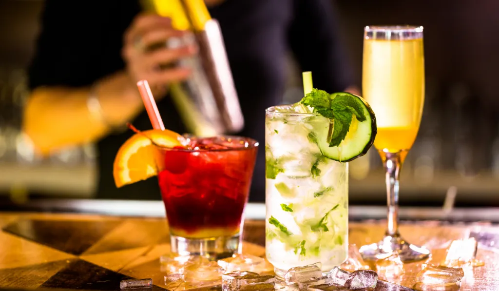 Celebra el día mundial del cóctel con estas recetas