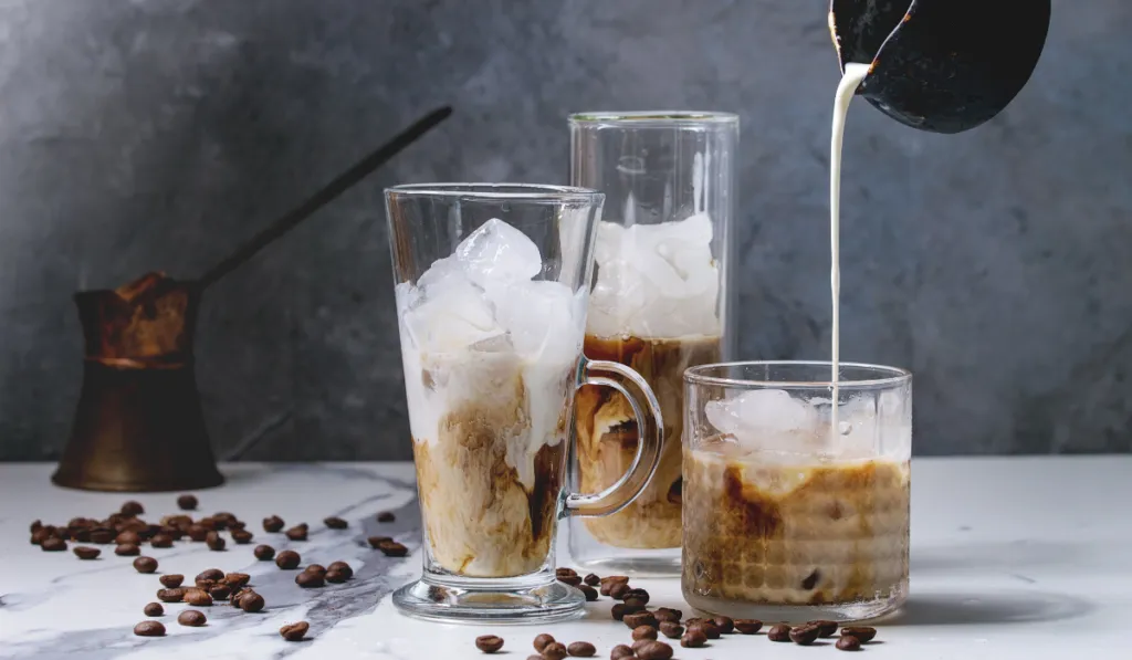 ¿Amargor? ¡No, gracias! Así se prepara el cold brew en casa: el café frío que todos aman