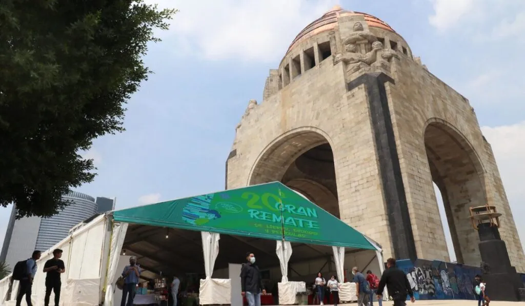 Remate de libros CDMX