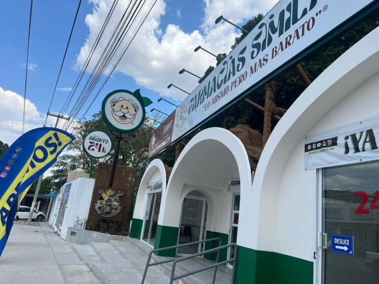 Farmacias Similares inaugura farmacia 100% ecológica en Chiapas