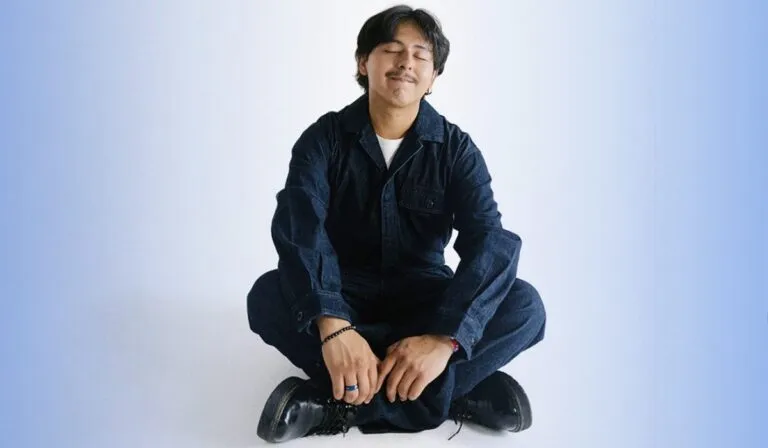 De barrendero a estrella viral: la historia de Macario Martínez, el cantante que conquistó TikTok y ahora llena estadios