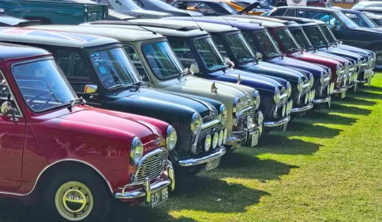 Expo Automóviles del Mundo 2025 llega a Guadalajara con más de 600 joyas sobre ruedas