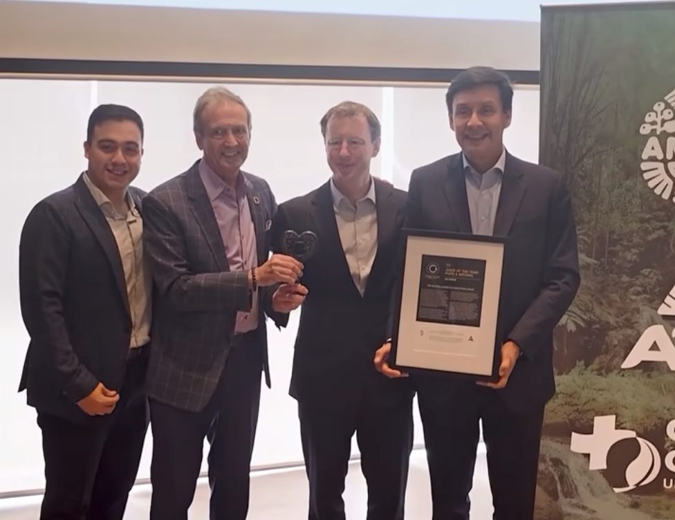 Grupo AJE celebró la entrega del Carbon Positive Award de Green Cross United Kingdom al proyecto AMAYU – Superfrutos que conservan bosques.