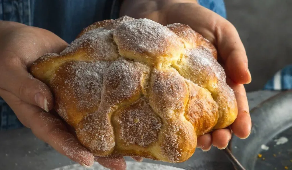 Pan de muerto tradicional: la receta fácil y deliciosa para preparar en casa