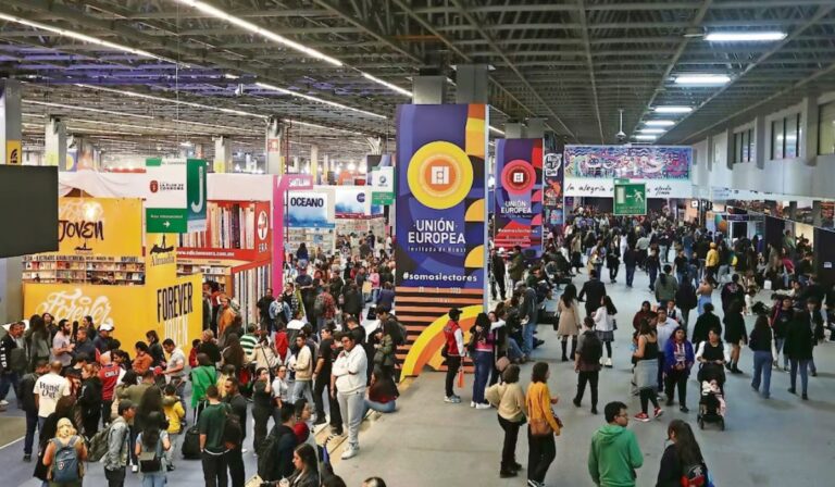 FIL Guadalajara 2025: Barcelona llega “con flores” y más de 3,000 actividades para todos