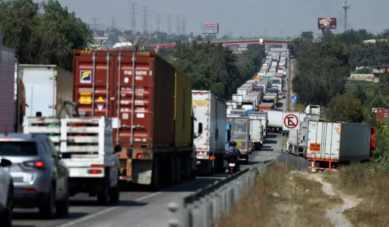 “Megabloqueo Nacional 2025”: Transportistas piden evitar carreteras el 24 de noviembre