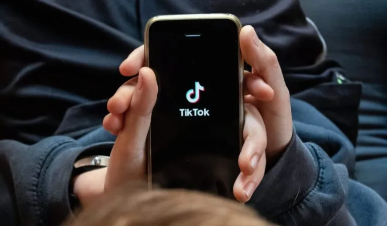 ¿No encuentras ese video en TikTok? Con este truco puedes buscarlo por fecha