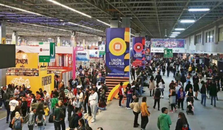 FIL Guadalajara 2025: ya hay fecha para la venta nocturna que todos los lectores esperan