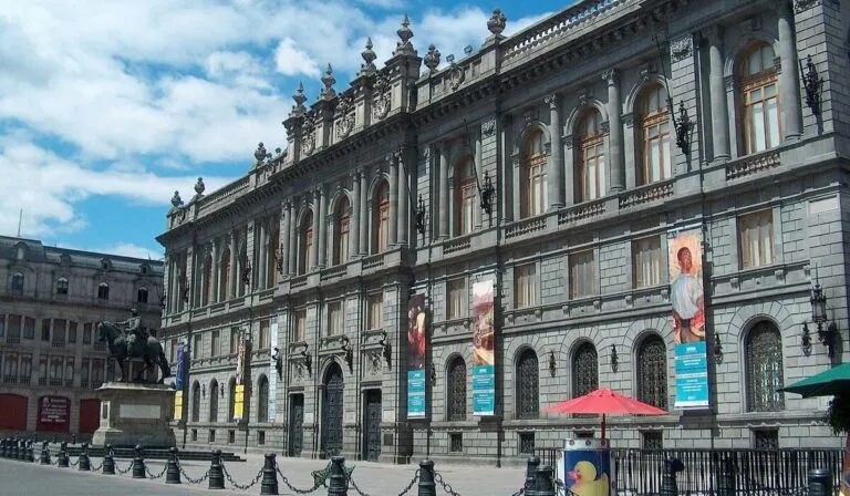 Museos de CDMX tendrán horarios especiales en diciembre: checa qué días cierran Bellas Artes y el MUNAL