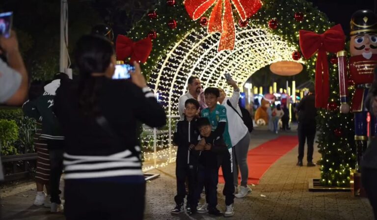 Villa Navideña León: 61 empresas Marca Guanajuato llenan el festival de identidad y talento local