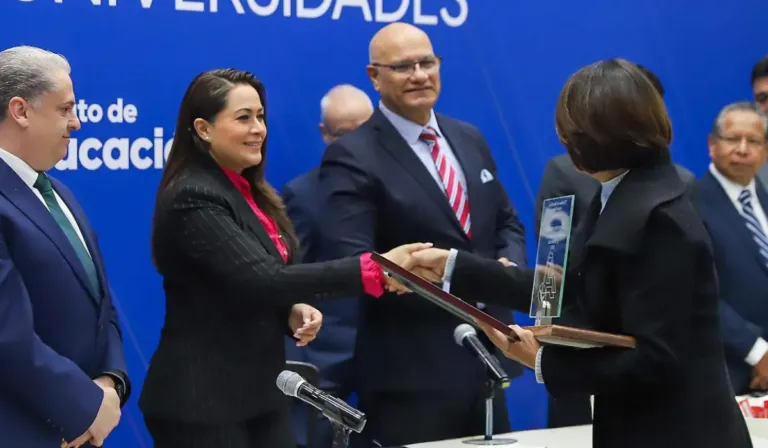 Aguascalientes apuesta por estudiar y trabajar: el modelo educativo que ya da resultados