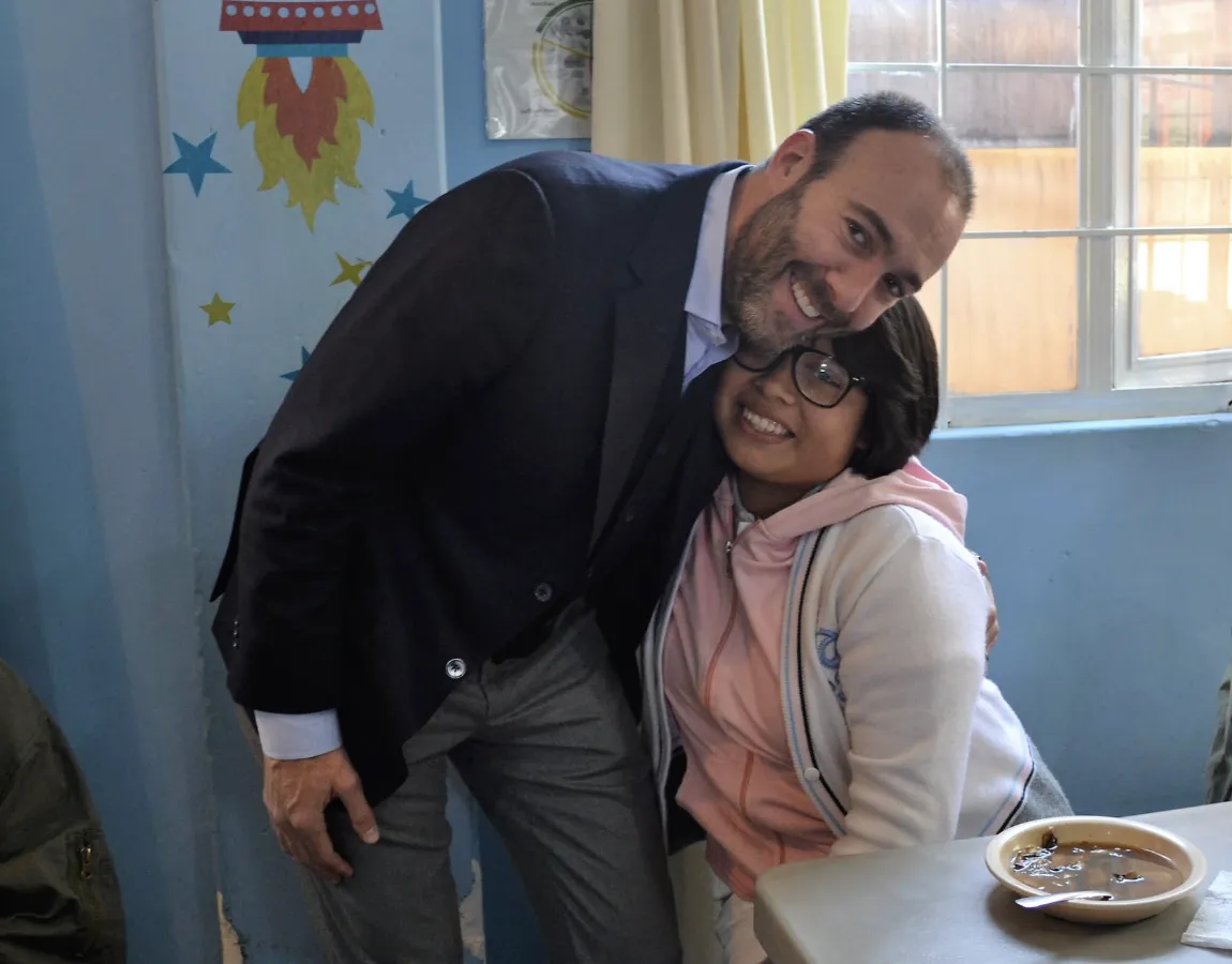 Jack Landsmanas vela por la alimentación de la niñez mexicana.