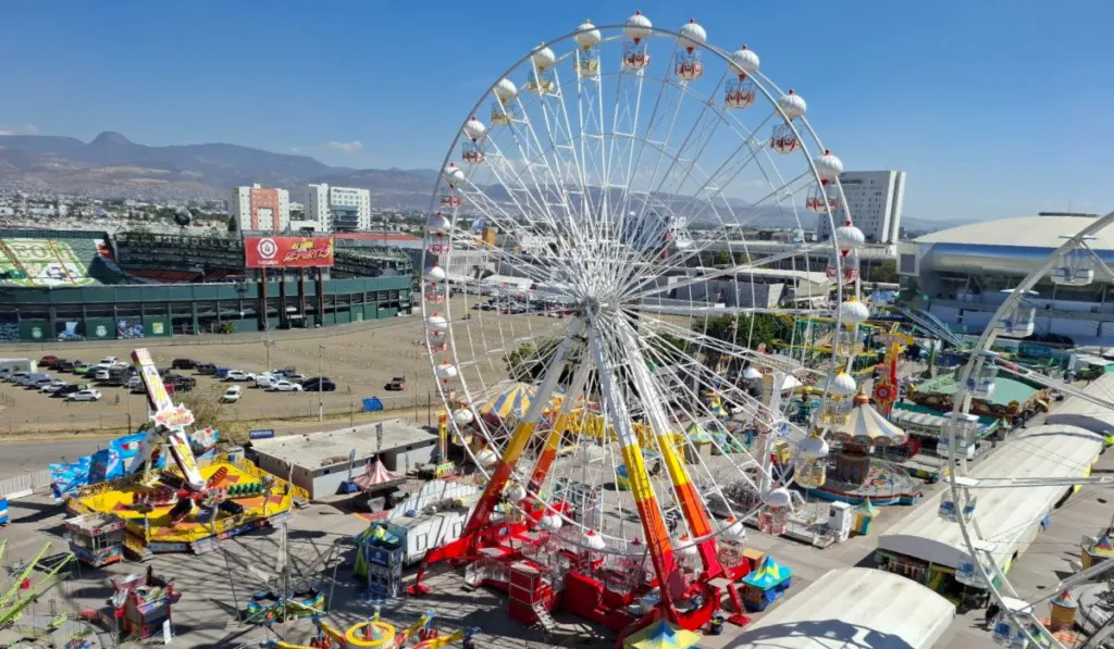 Profeco sanciona a Grupo García y comercios de la Feria de León tras quejas de consumidores