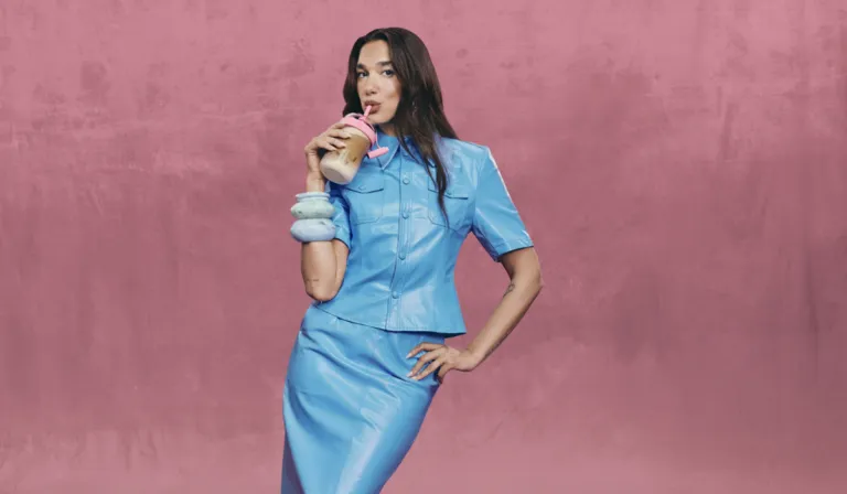 Dua Lipa llega a Nespresso: la apuesta de Nestlé para reinventar el café premium