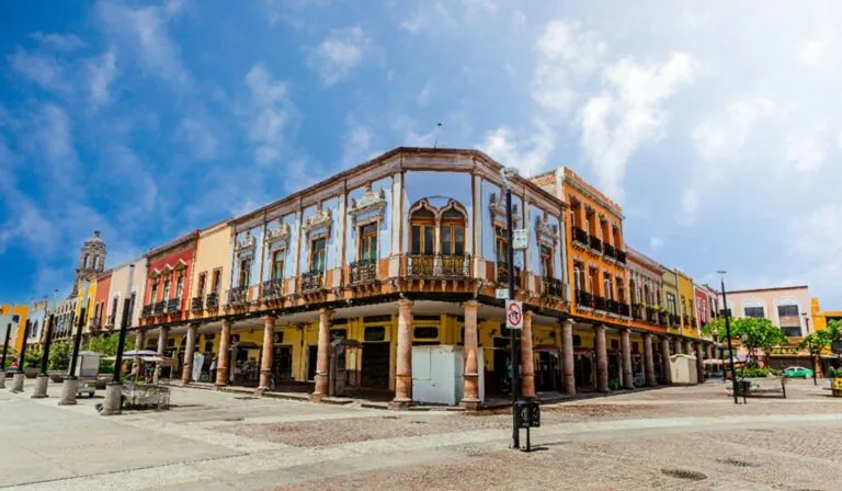 Irapuato más allá de las fresas: aventura, historia y naturaleza en un solo destino