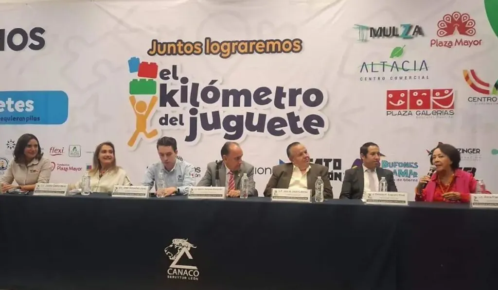 Kilómetro del Juguete 2026: León se une para regalar sonrisas a miles de niños