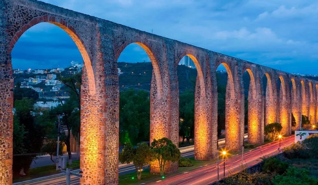 Querétaro celebra 300 años de sus Arcos con conciertos gratis y un show sorpresa