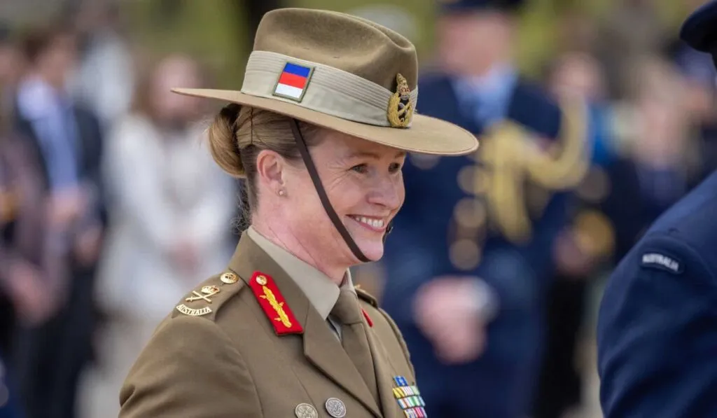 Susan Coyle hace historia: será la primera mujer en liderar el Ejército de Australia