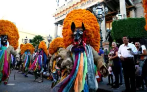 El Festival Cervantino 2026 comienza a sentirse antes de octubre. León inauguró su primera exposición y recibirá más actividades del Circuito Cervantino.