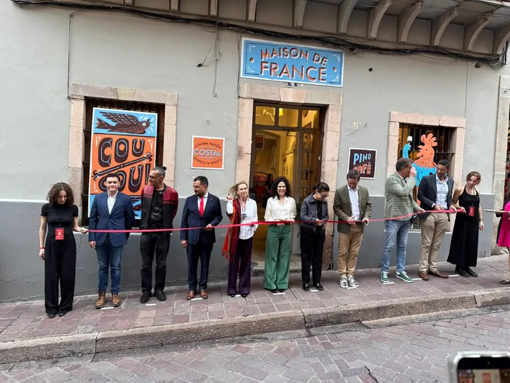 Maison de France en Guanajuato reúne arte, fotografía y gastronomía durante el Festival Internacional Cervantino.